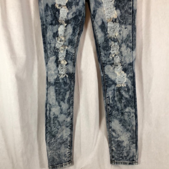 DOLLHOUSE High Waist Distressed Jeans size 9 - Picture 4 of 8